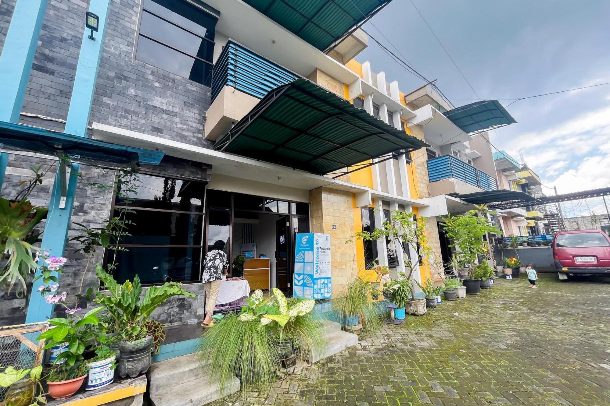 Forzando House Redpartner Near Universitas Muhammadiyah Malang Hotel Ngoại thất bức ảnh