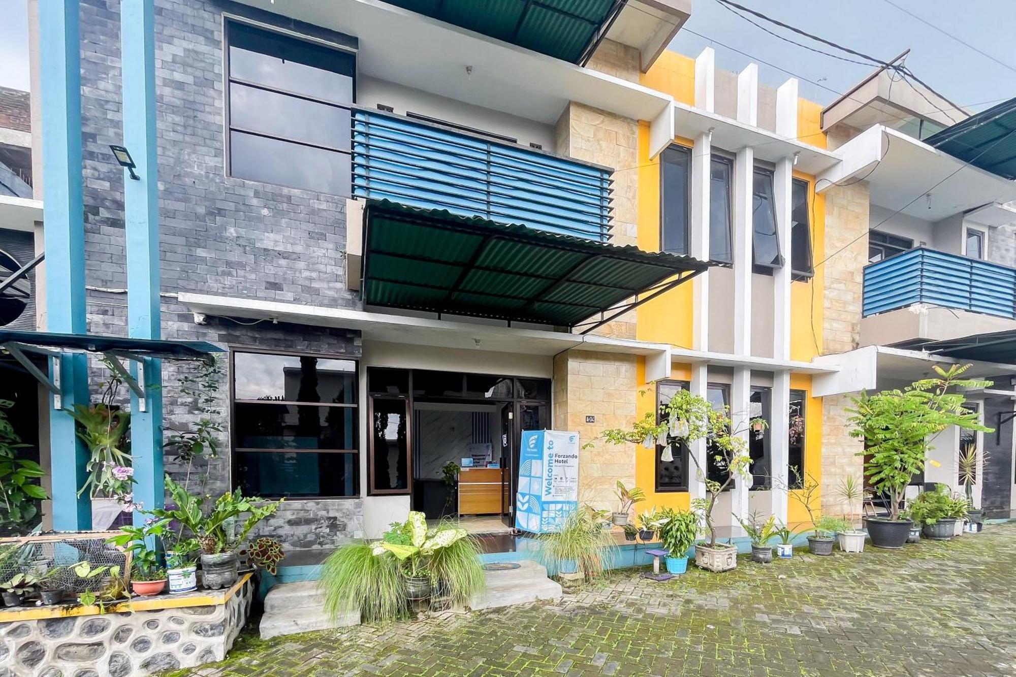 Forzando House Redpartner Near Universitas Muhammadiyah Malang Hotel Ngoại thất bức ảnh